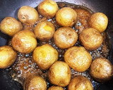 新じゃがの小いも 小粒 簡単煮っ転がし作り方3写真