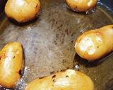 揚げ新じゃがと牛肉のしょうゆ炒め作り方1写真