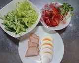 野菜たっぷりサラダラーメン作り方1写真