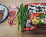 梅と茗荷 冷やしラーメン作り方1写真