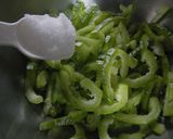 蛇瓜(セイロン瓜)の甘酢炒め…佃煮風作り方2写真
