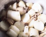 長芋とシメジの煮物作り方2写真