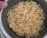 夏野菜と蒸し鶏の冷やしトマトラーメン作り方1写真