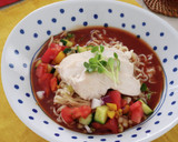 夏野菜と蒸し鶏の冷やしトマトラーメン作り方4写真