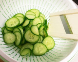 ずぼら　マヨカレーきゅうり　だけ。作り方1写真