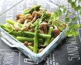 レンジで3分♪アスパラ&しめじバター作り方6写真