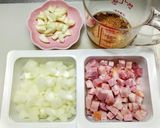 乾燥トマト入りベーコンと玉ネギのスープ作り方1写真