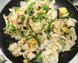 梅干しで☆豚ばら肉となすの大葉梅肉炒め作り方13写真