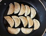 肉無し！豆腐とネギの揚げ焼き餃子！作り方5写真
