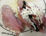 ★まるでお魚★鶏むね肉の梅しそチーズ作り方2写真