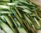 簡単!きゅうりとササミの胡麻風味和え物☆作り方1写真