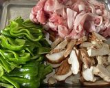 戻し不要ピーマンと豚こま肉の春雨いため作り方1写真
