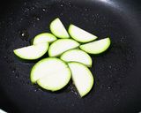 犬ご飯　鶏ハツの夏野菜炒め作り方2写真