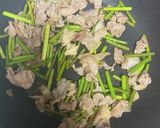 カリカリ豚とニンニクの芽の中華炒め作り方3写真