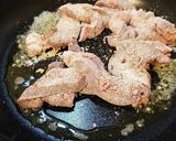 キャベにらレバー炒め。作り方4写真