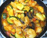 夏☆鶏むねズッキーニなすのトマト缶煮込み作り方13写真