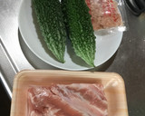 豚バラ肉とゴーヤーまるごとの煮物作り方1写真