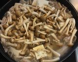 豚バラ肉と豆腐と豆苗の中華風スープ作り方3写真