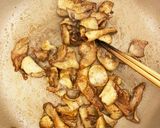 簡単　おつまみ✨鶏皮にんにく醤油炒め作り方5写真