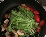 水菜とトマトときのこの和風パスタ♡作り方2写真