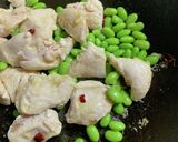 鶏むね肉と枝豆のペペロンチーノ作り方4写真