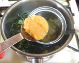 ズッキーニとわかめのお味噌汁♪作り方5写真