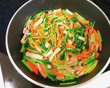 厚切りベーコンと人参小松菜のカレー炒め作り方4写真