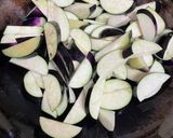 ナス炒め（シソ風味）作り方1写真