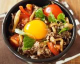 牛しょうが焼きトマト丼作り方4写真