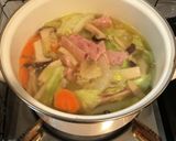 旨味が広がる★ニンニク入りコンソメスープ作り方6写真