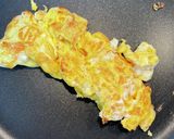 キューリとハム卵焼き海老の中華スープ作り方3写真