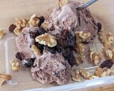 チョコアイスとナッツのバルサミコがけ作り方3写真