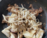 きのこと牛肉のオイスターソース炒め作り方8写真