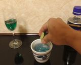色が変化するブルーの水割り作り方5写真