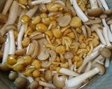 簡単！きのこたっぷり♪豆乳味噌スープ♪作り方2写真