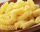 ベーコンと夏野菜のスクリューマカロニ作り方1写真