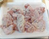 超簡単!鶏もも肉のクリーム煮込み風!!作り方1写真