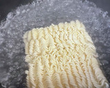 簡単ネギまみれ!冷し塩ラーメン作り方4写真