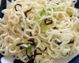 簡単ネギまみれ!冷し塩ラーメン作り方7写真