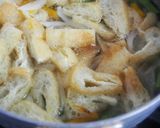 5分で完成！南瓜・いんげん・玉ねぎ味噌汁作り方3写真