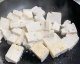 鶏ガラの素deゴーヤチャンプルー *☻*作り方1写真