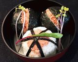 文月16　たらこおにぎり　涼弁当作り方1写真