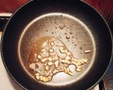 簡単☆豚キムチうどん作り方1写真