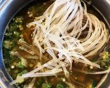 野菜と鶏ハムと刻みオクラで★フォー麺★作り方4写真