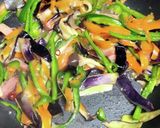 野菜の【皮】とベーコンの洋風きんぴら作り方6写真