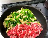 牛肉の、オイスター炒め♪作り方2写真