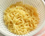 豚しゃぶと大根おろしの冷やしラーメン作り方5写真