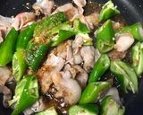 万願寺とうがらしと豚バラの甘辛炒め作り方3写真