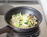 ご飯に合う！【豚キャベツの挟みオムレツ】作り方3写真