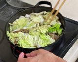 簡単★すき焼きリメイク白菜の巣ごもり卵丼作り方2写真